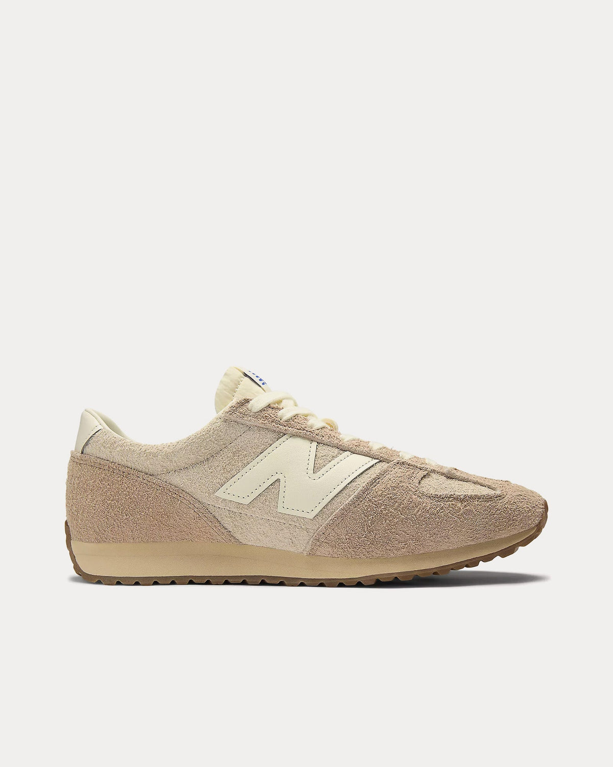 471 Bisque / Flat Taupe Low Top Sneakers