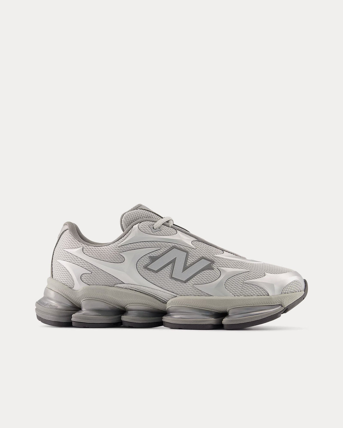 Abzorb 2000 Silver Metallic Low Top Sneakers