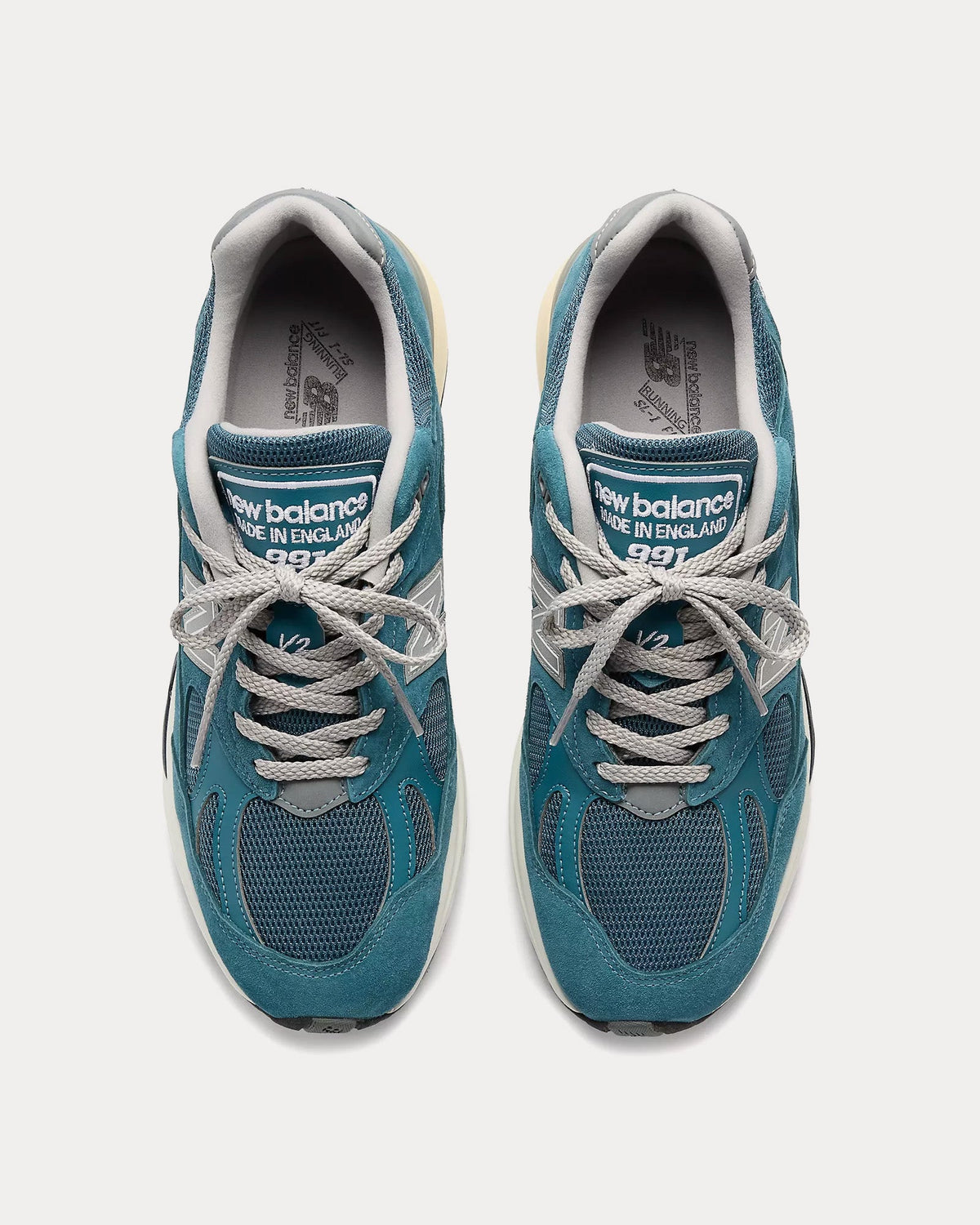 MADE in UK 991v2 Tapestry / Silver / Naval Academy Low Top Sneakers