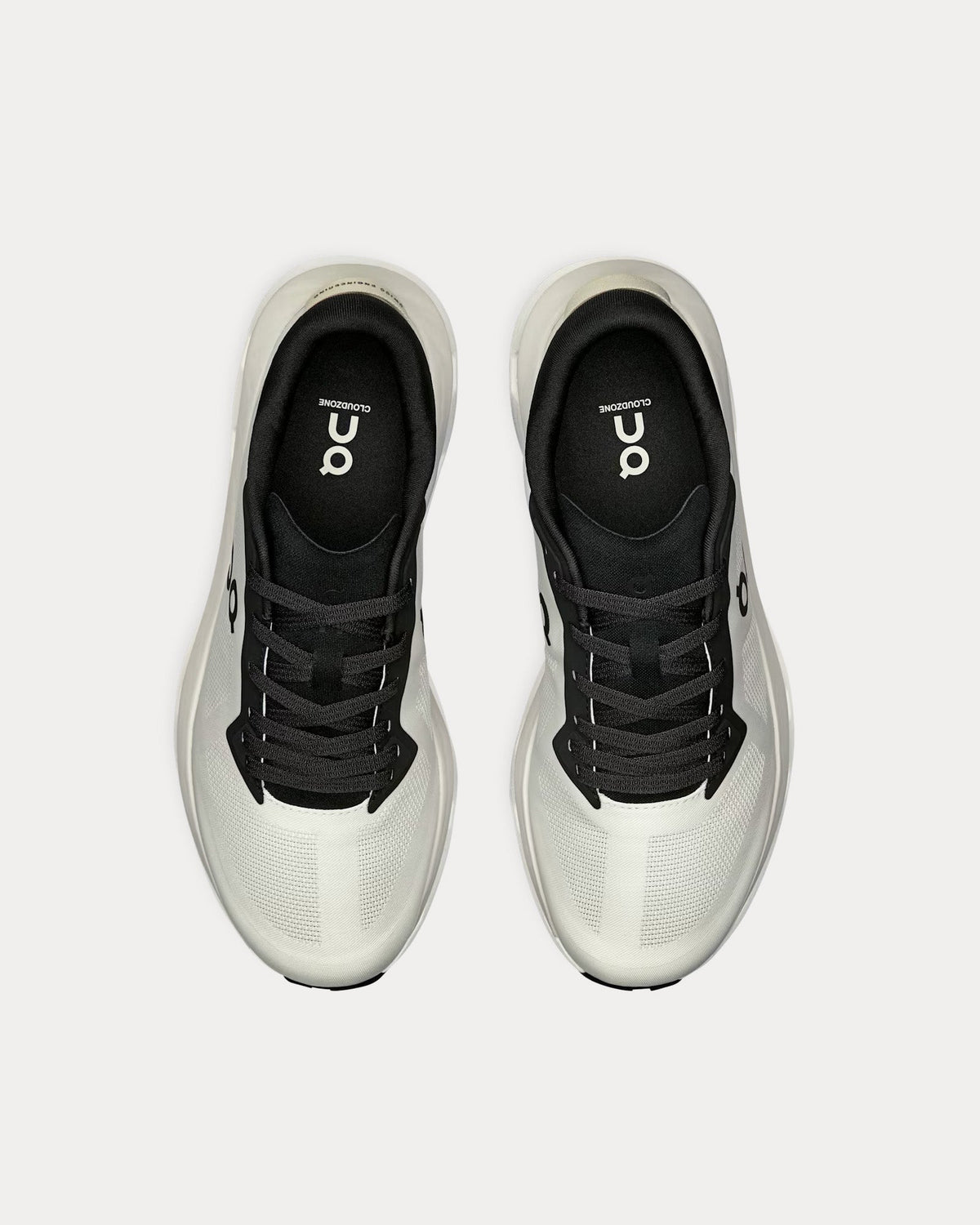 Cloudzone Ice / Black Running Shoes