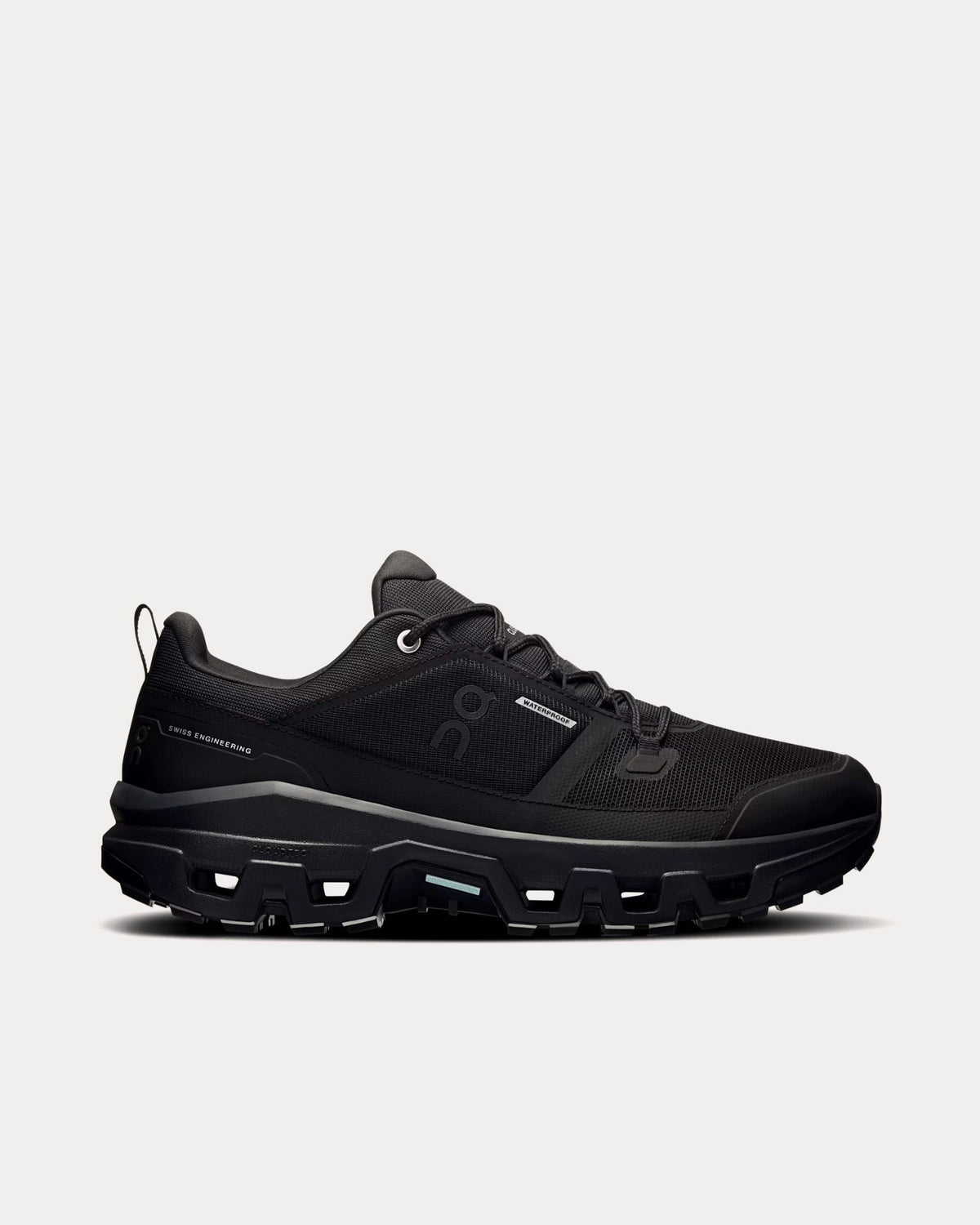Cloudrock Low Waterproof Black / Black Hiking Shoes