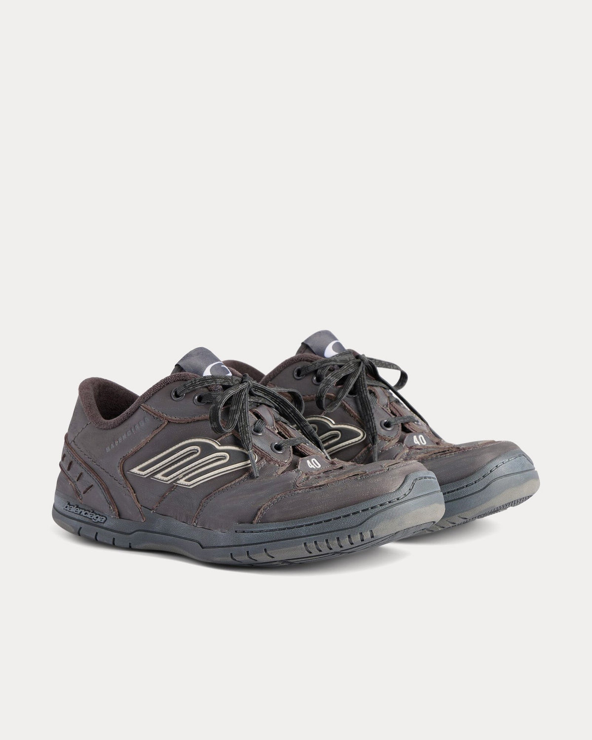 Hamptons Worn-Out Grey Low Top Sneakers