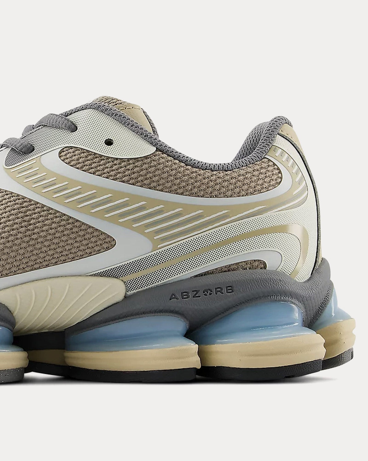 Abzorb 2000 Grey Matter / Timberwolf Low Top Sneakers