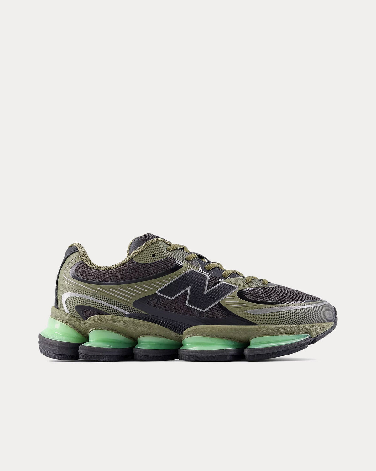 Abzorb 2000 Wakame / Black / Afterglow Low Top Sneakers