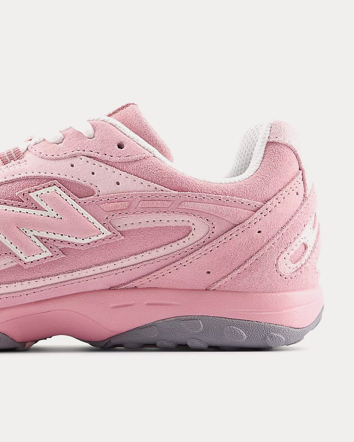 204L Pink Taffy / Rose Sugar Low Top Sneakers