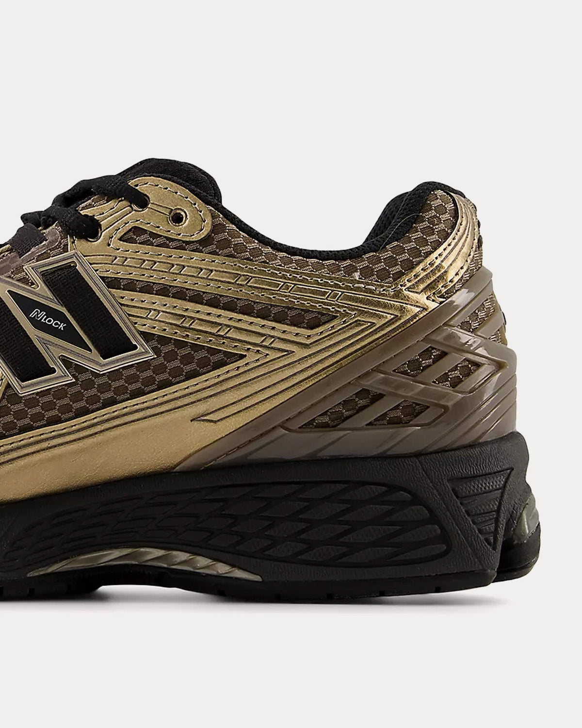 1906r Mushroom / Black / Black Metallic Low Top Sneakers