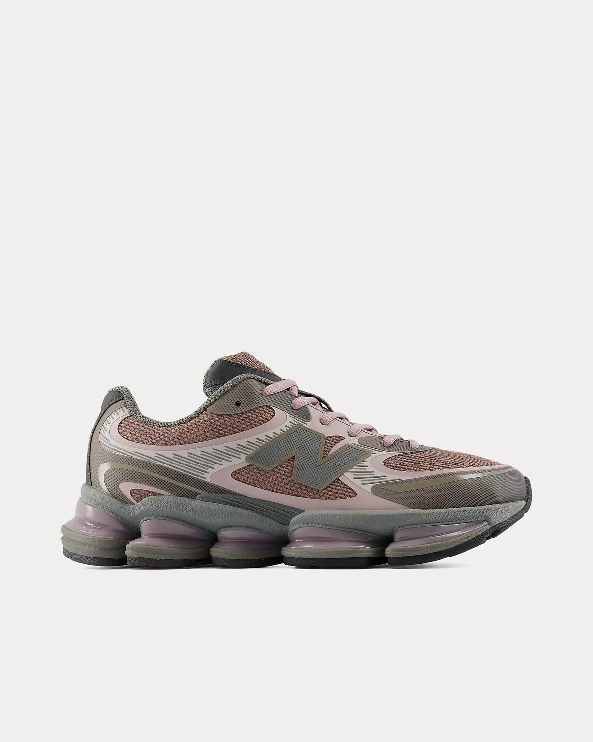 Abzorb 2000 Ice Wine / Earth Shadow Low Top Sneakers