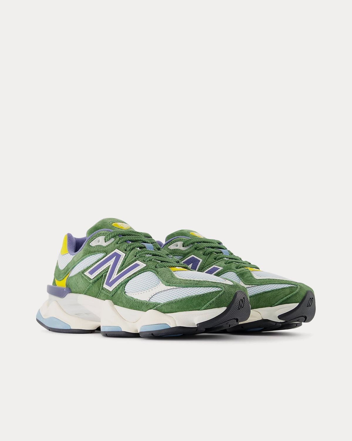 9060 Dark Alpine Green / Frosted Glass Low Top Sneakers
