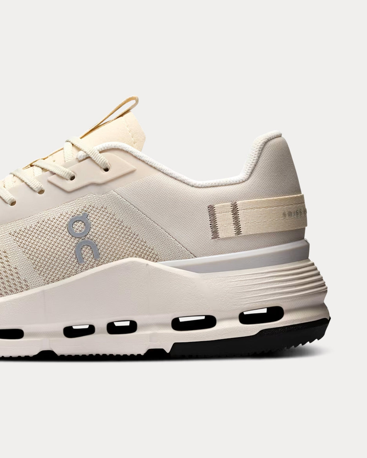 Cloudnova Forma 2 TT Cream / Ivory Running Shoes