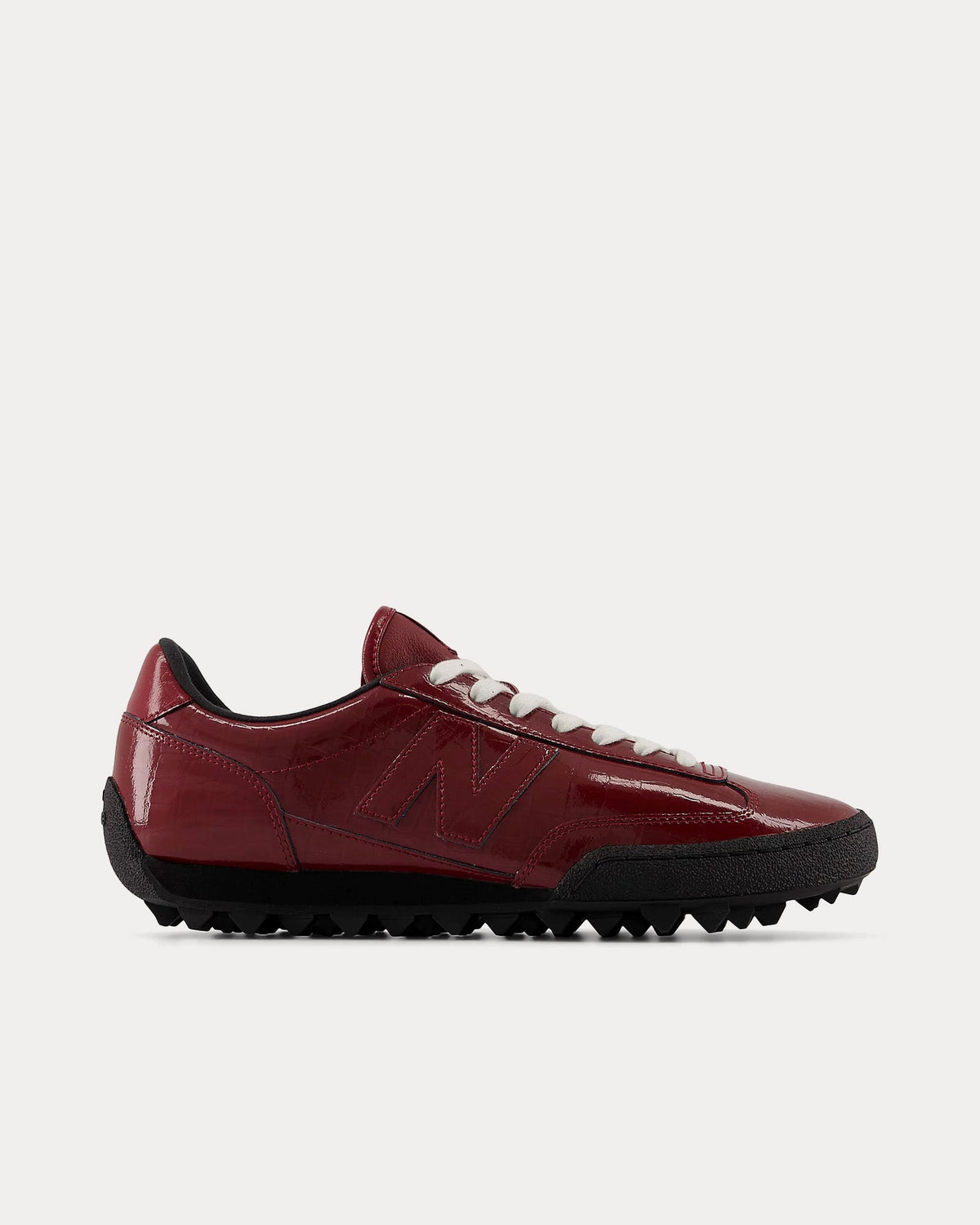 Gator Run Shadow Red / Black Low Top Sneakers
