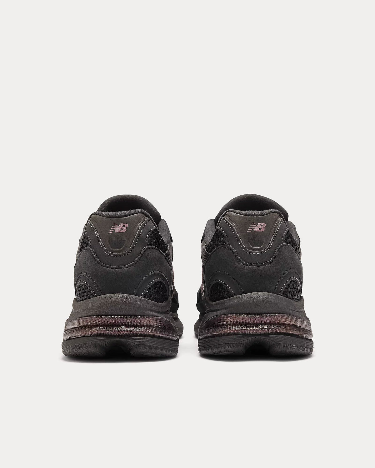 2010 Black / Iridescent Low Top Sneakers