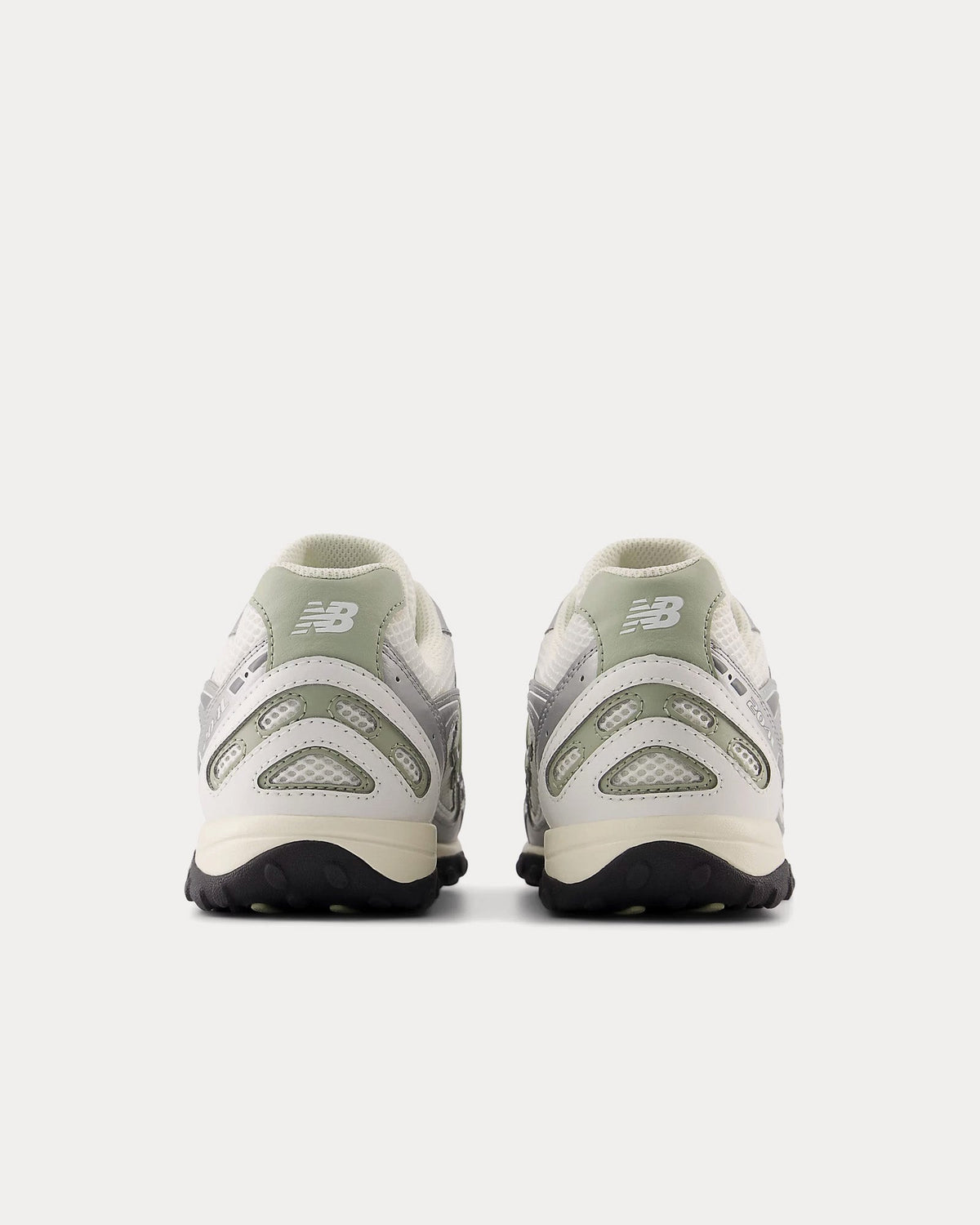 204L Silver Metallic / Garter Snake Low Top Sneakers