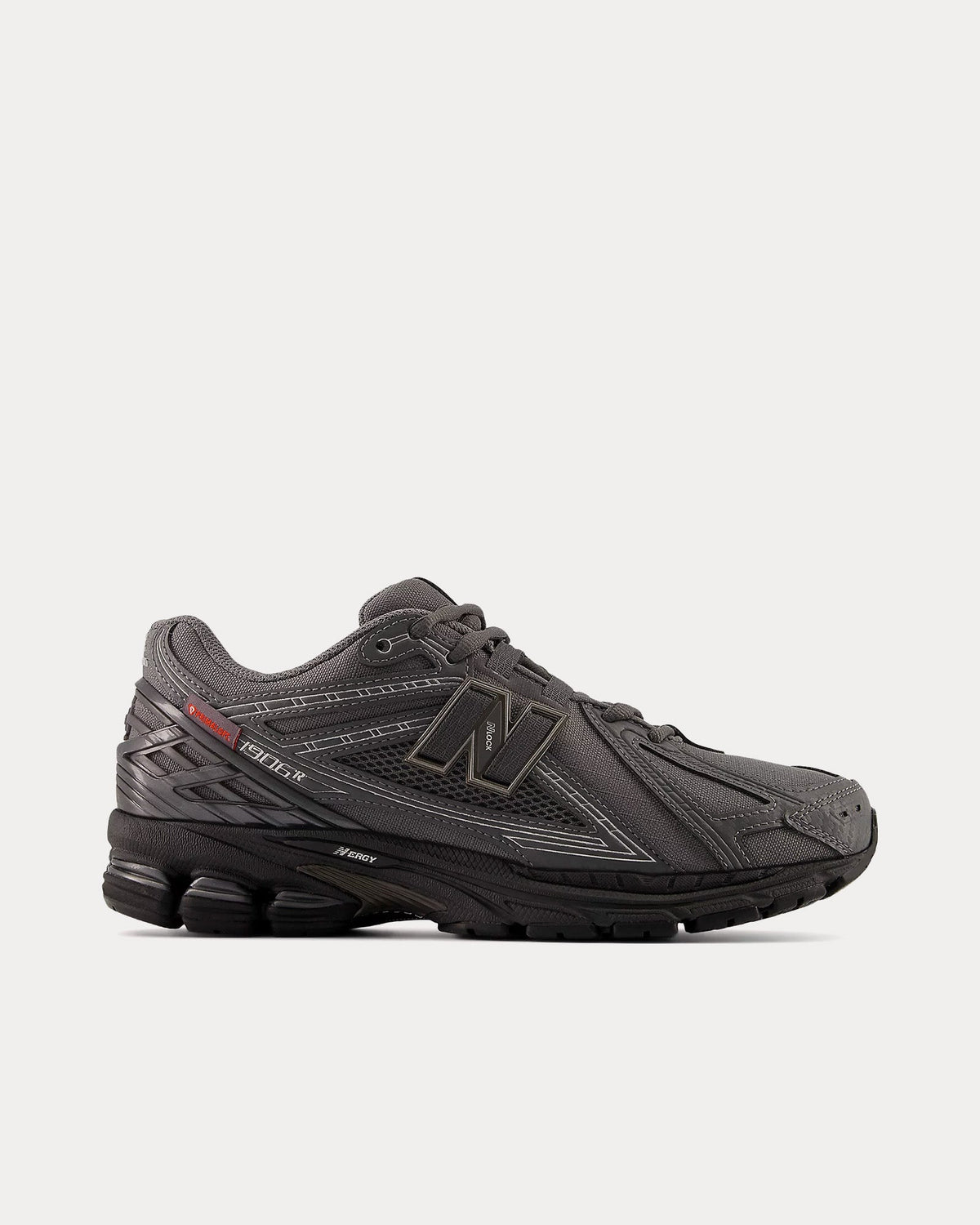 1906r Castlerock / Black Metallic /Silver Metallic Low Top Sneakers