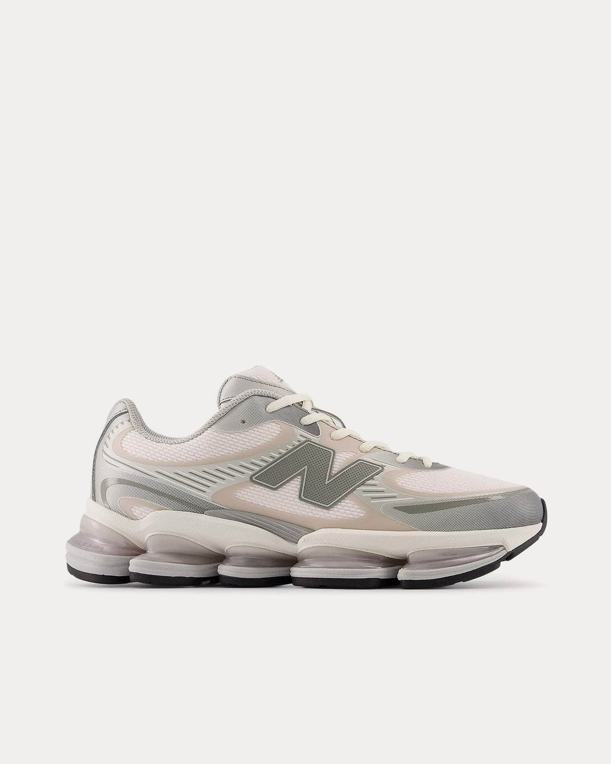Abzorb 2000 Truffle Salt / Pink Salt Low Top Sneakers