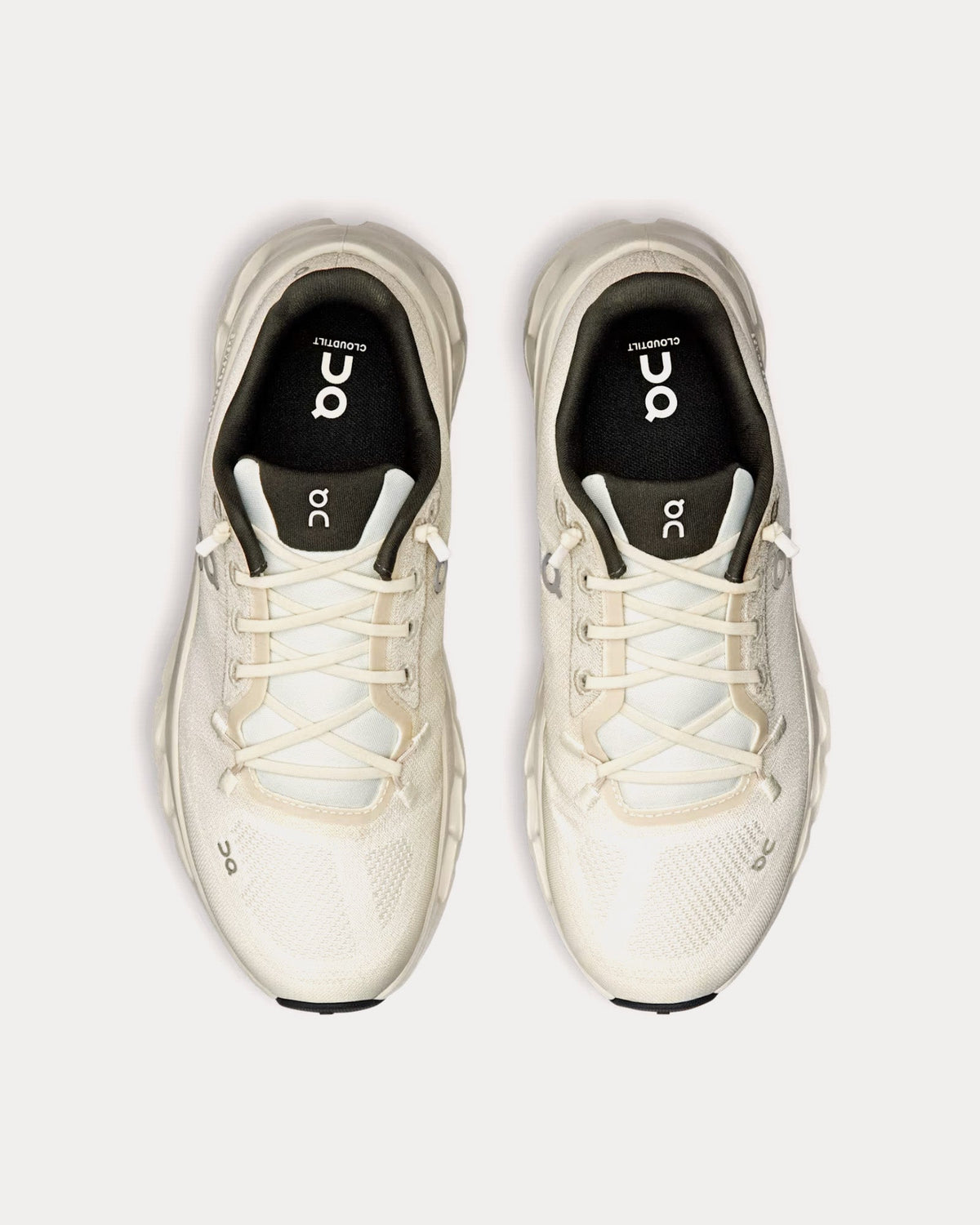 Cloudtilt Pearl / Ice Low Top Sneakers