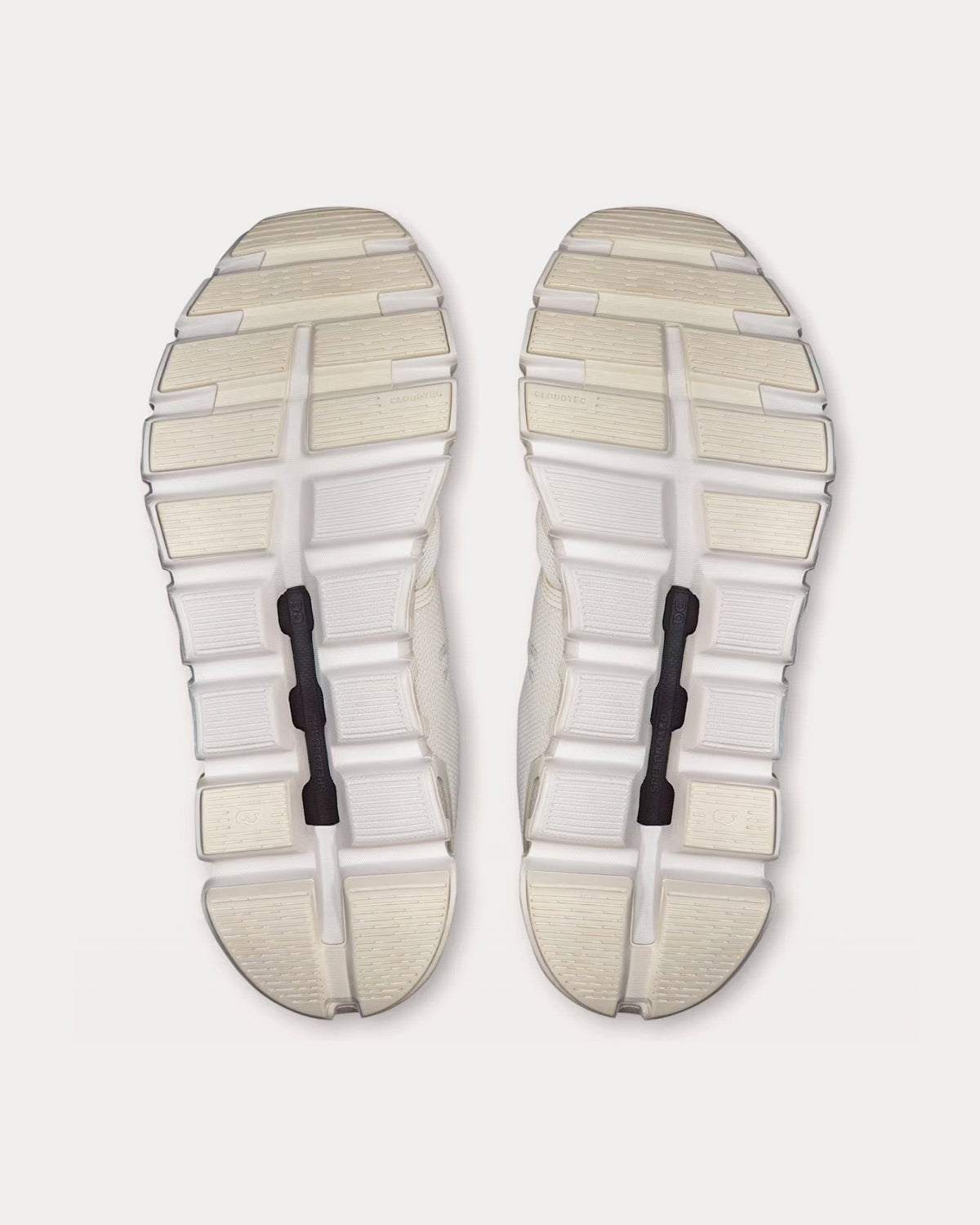Cloud 6 White / White Running Shoes