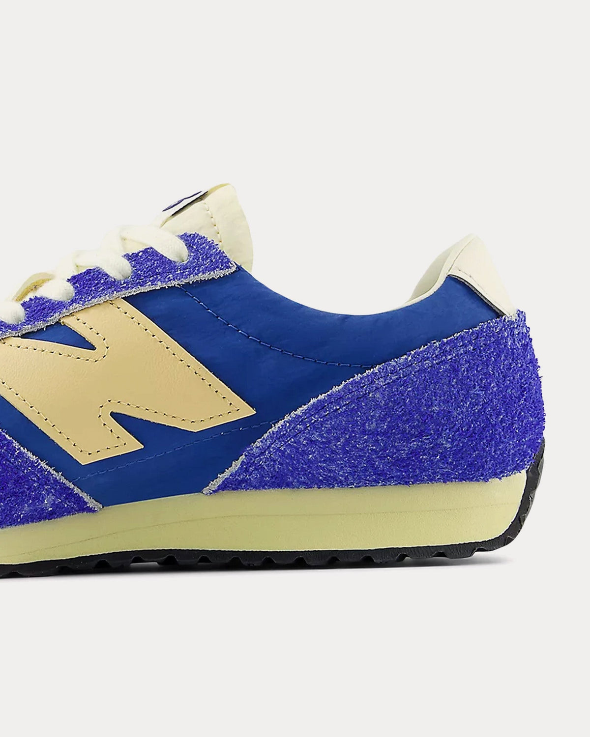 471 Blue Agate / Hay Low Top Sneakers