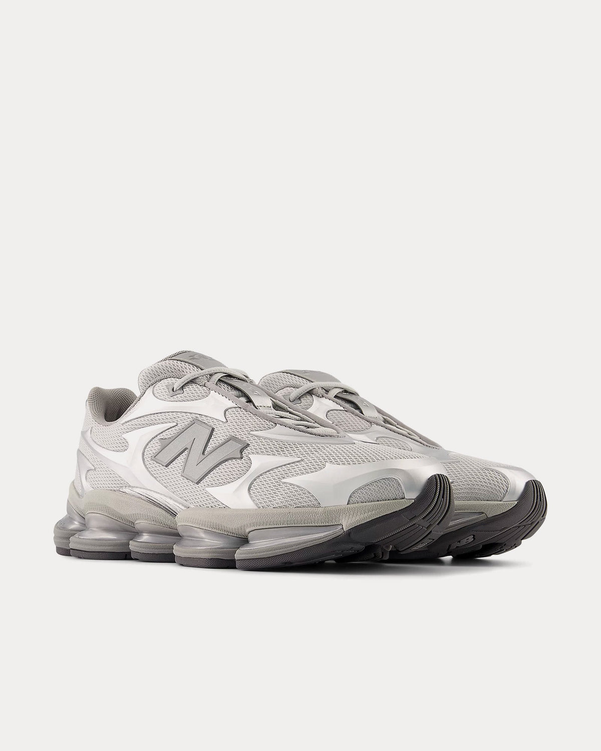 Abzorb 2000 Silver Metallic Low Top Sneakers