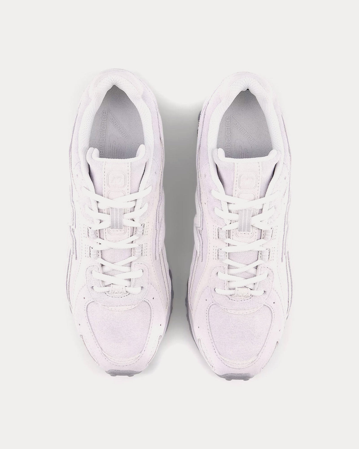 204L Pearl Grey Matter Low Top Sneakers