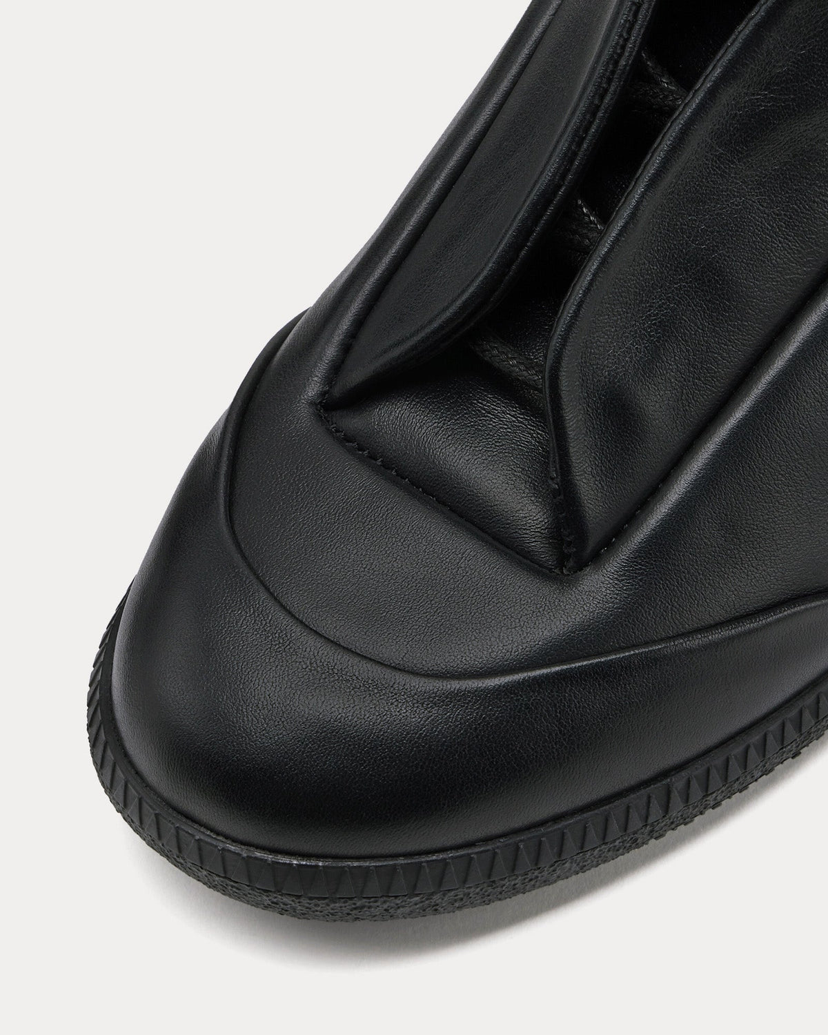 Future Sneaker Black Mid Top Sneakers