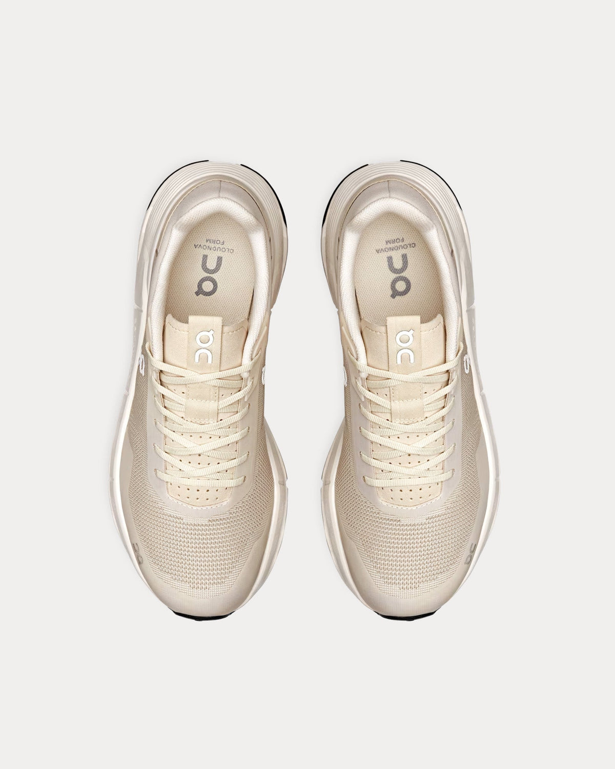 Cloudnova Forma 2 TT Cream / Ivory Running Shoes
