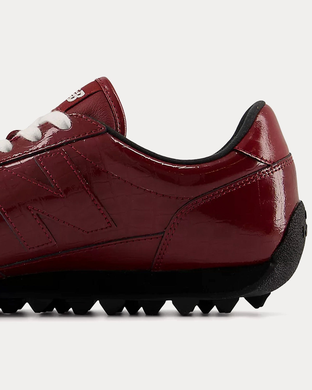 Gator Run Shadow Red / Black Low Top Sneakers