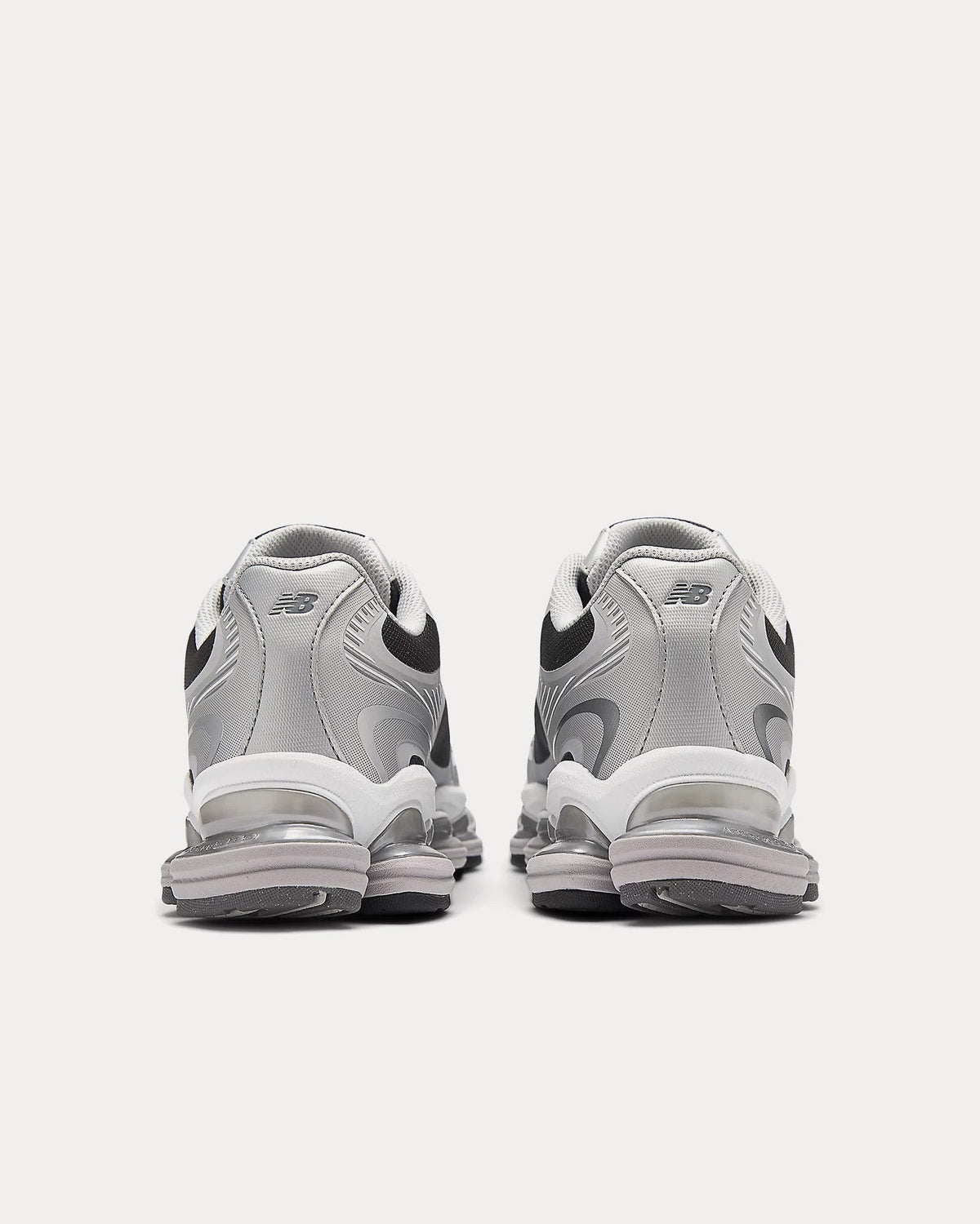 Abzorb 2000 Silver Metallic / Faded Black Low Top Sneakers