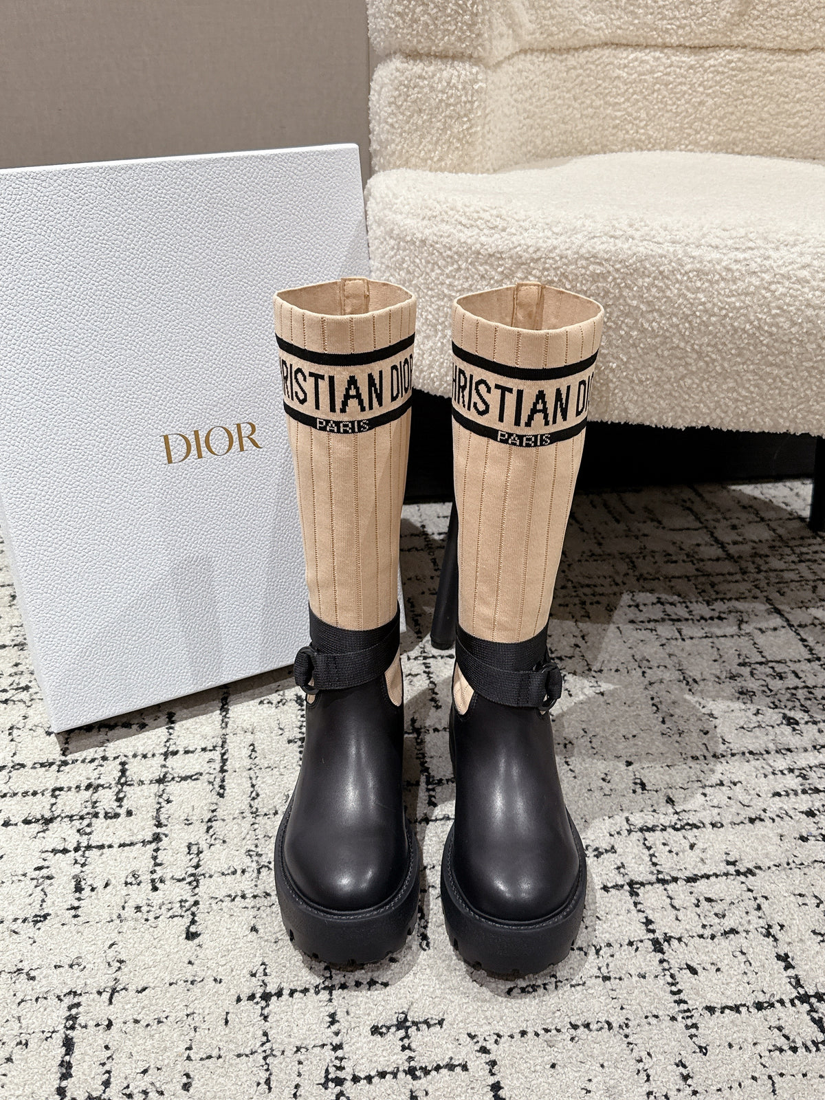 D-Major Boot