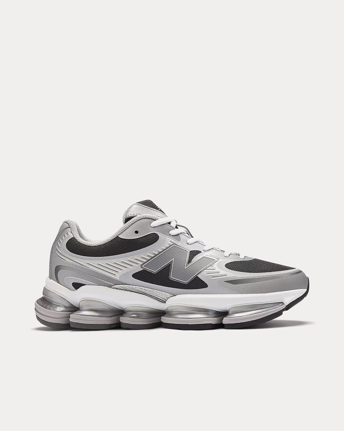 Abzorb 2000 Silver Metallic / Faded Black Low Top Sneakers