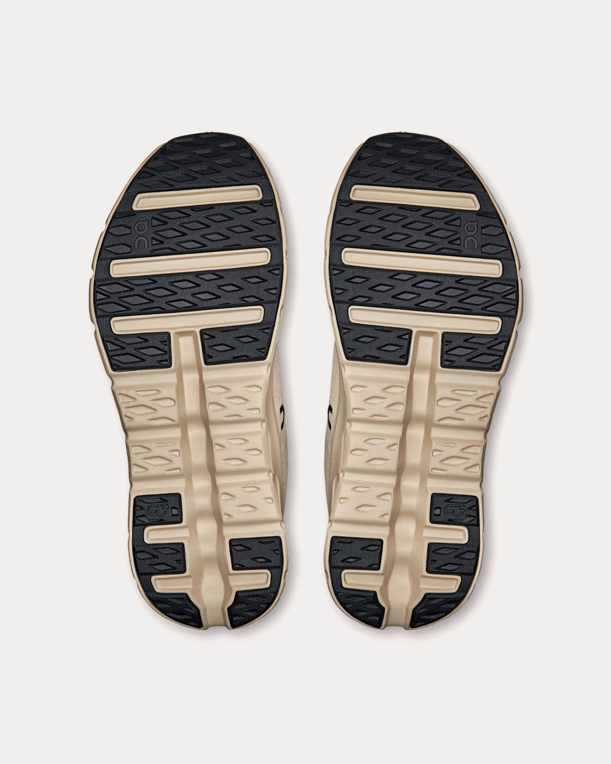 Cloudtilt Cinder / Sand Low Top Sneakers