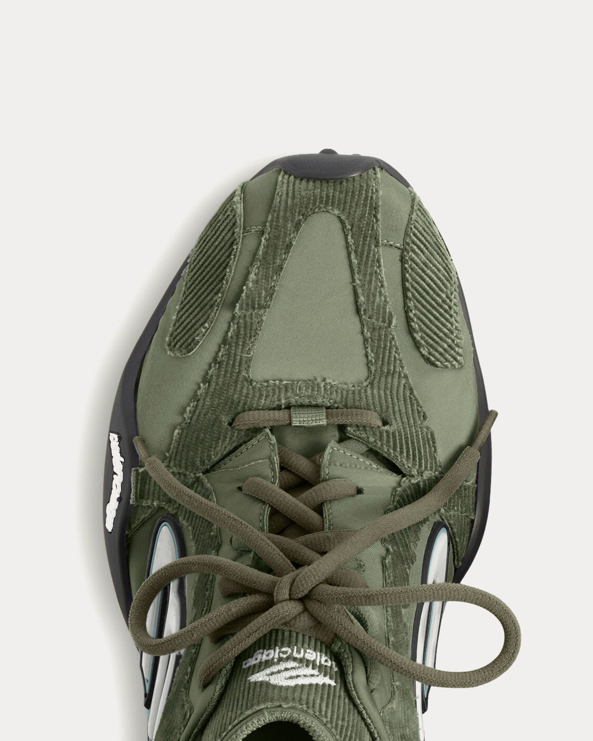 Monday Ultra Khaki / White / Black Low Top Sneakers