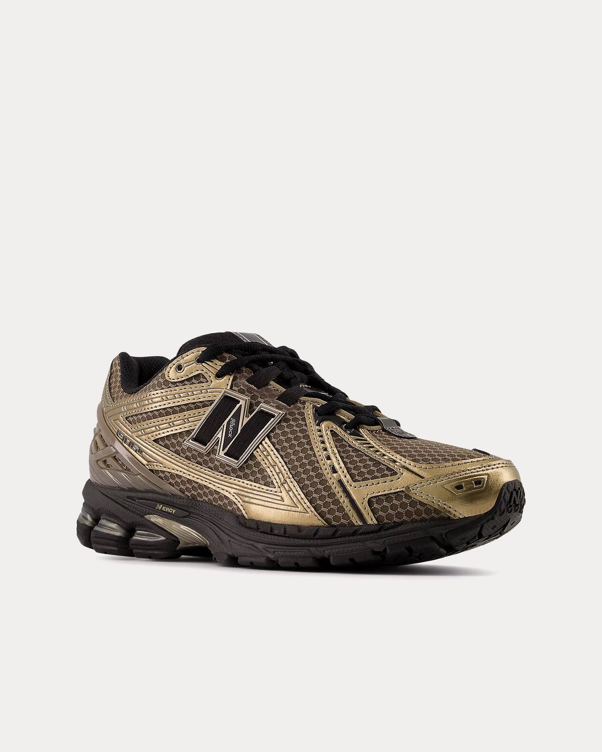 1906r Mushroom / Black / Black Metallic Low Top Sneakers