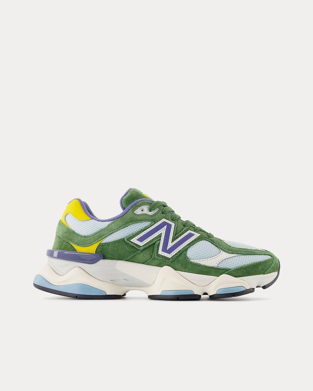 9060 Dark Alpine Green / Frosted Glass Low Top Sneakers