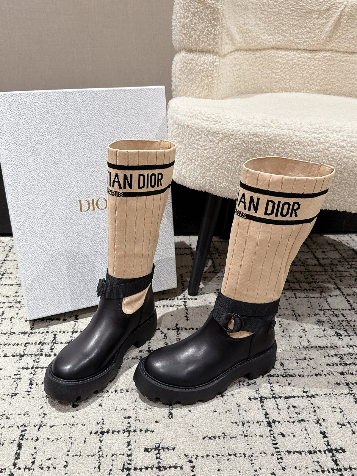 D-Major Boot