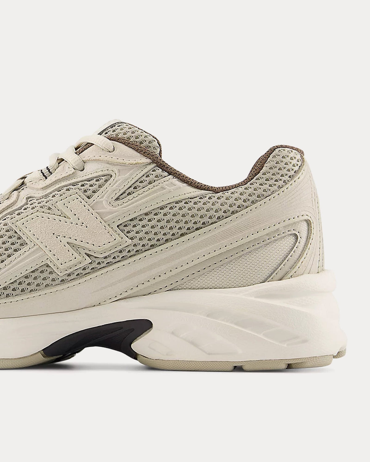 740 Shipyard / Timberwolf / Cortado Low Top Sneakers