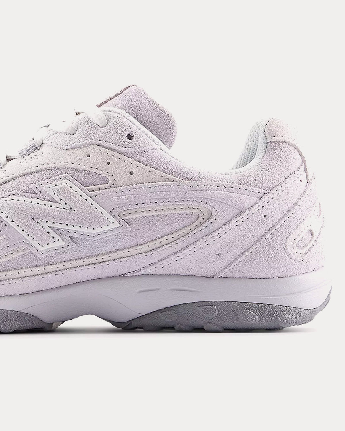 204L Pearl Grey Matter Low Top Sneakers