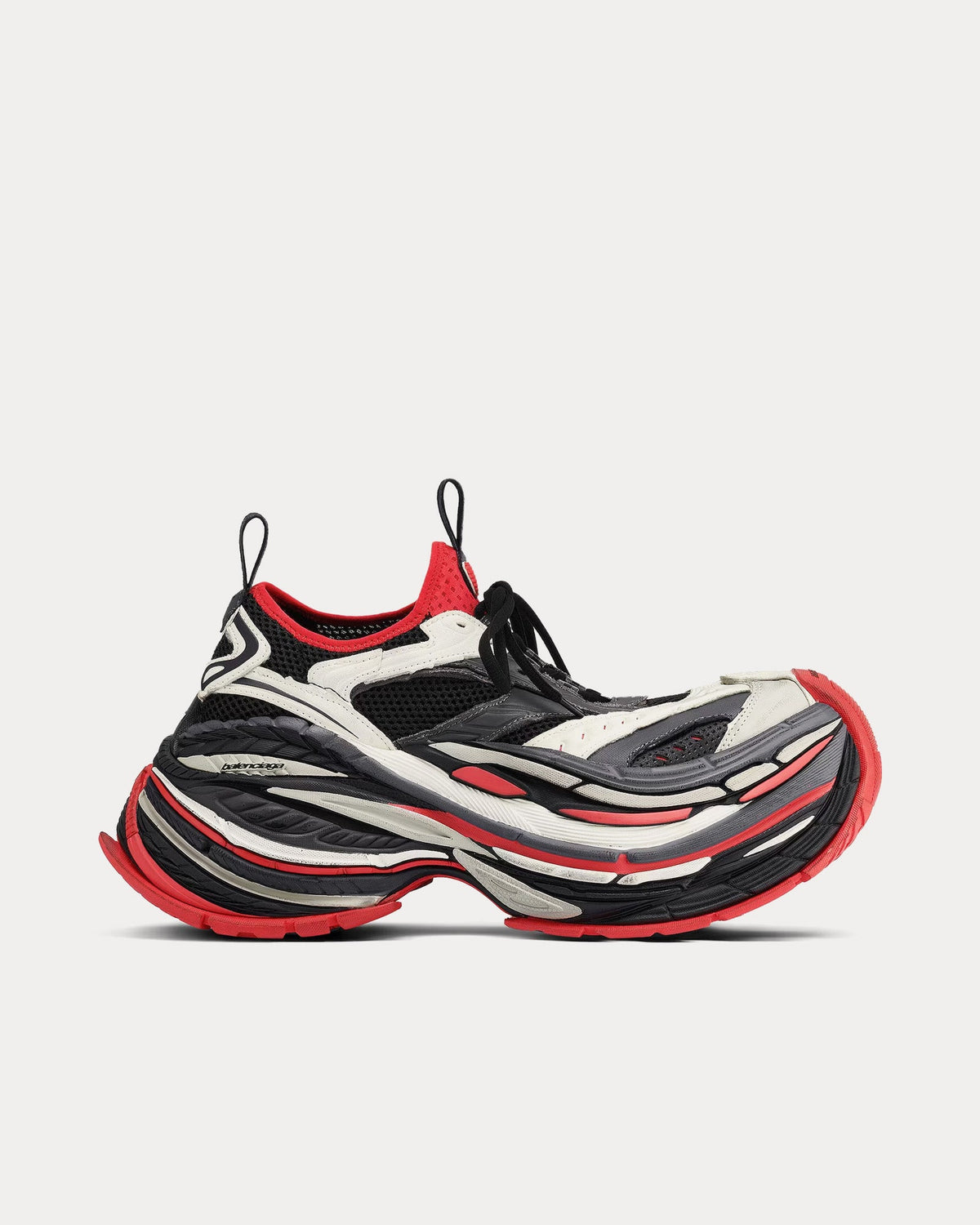 Platform Reduced Black / Grey / Red Low Top Sneakers