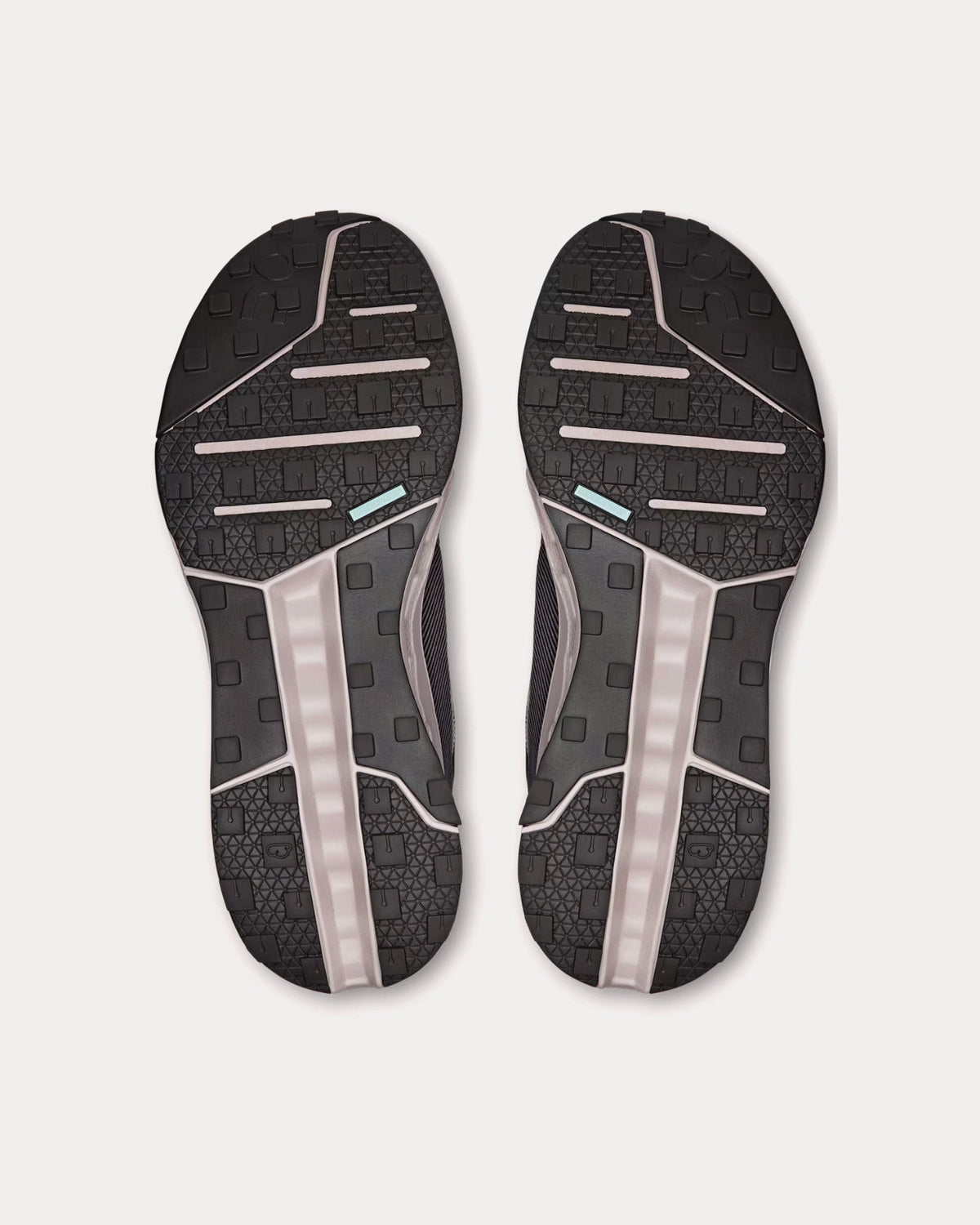 Cloudhorizon Waterproof Fog / Thorn Running Shoes