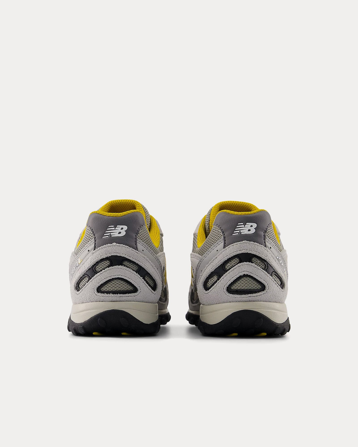 204L Raincloud / Baroque Gold Low Top Sneakers