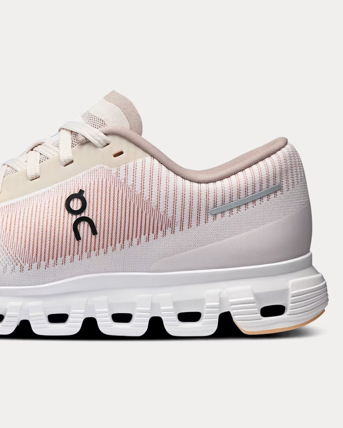 Cloud 6 Push Pearl / Sandstone Running Shoes