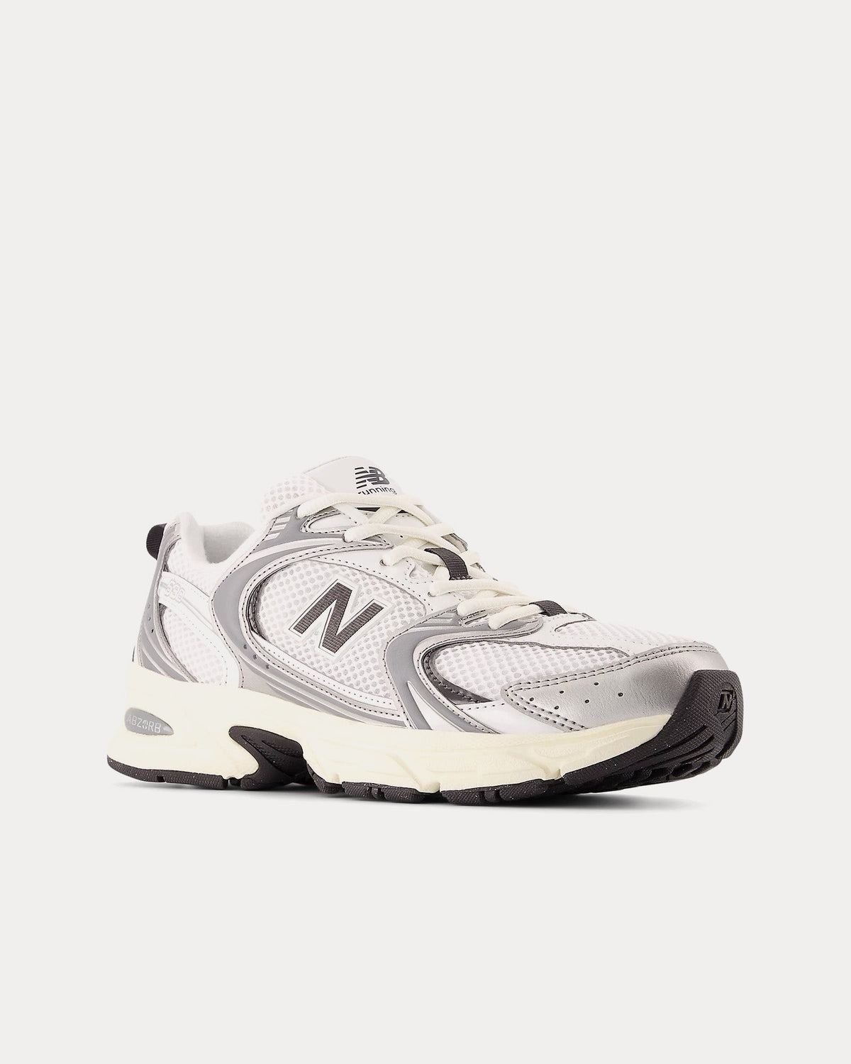 530 Silver Metallic / Black Cement Low Top Sneakers