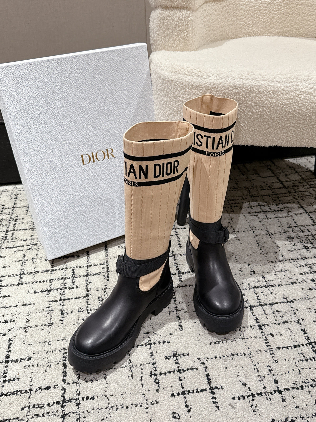 D-Major Boot