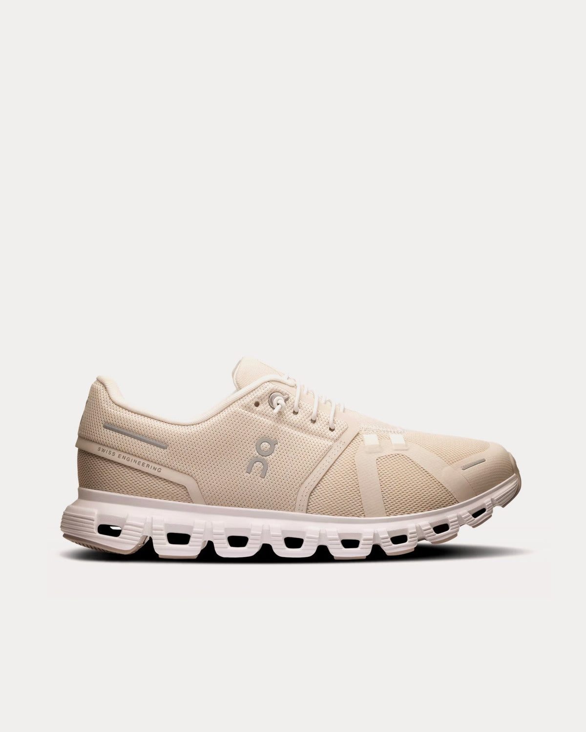Cloud 6 Pearl / White Running Shoes