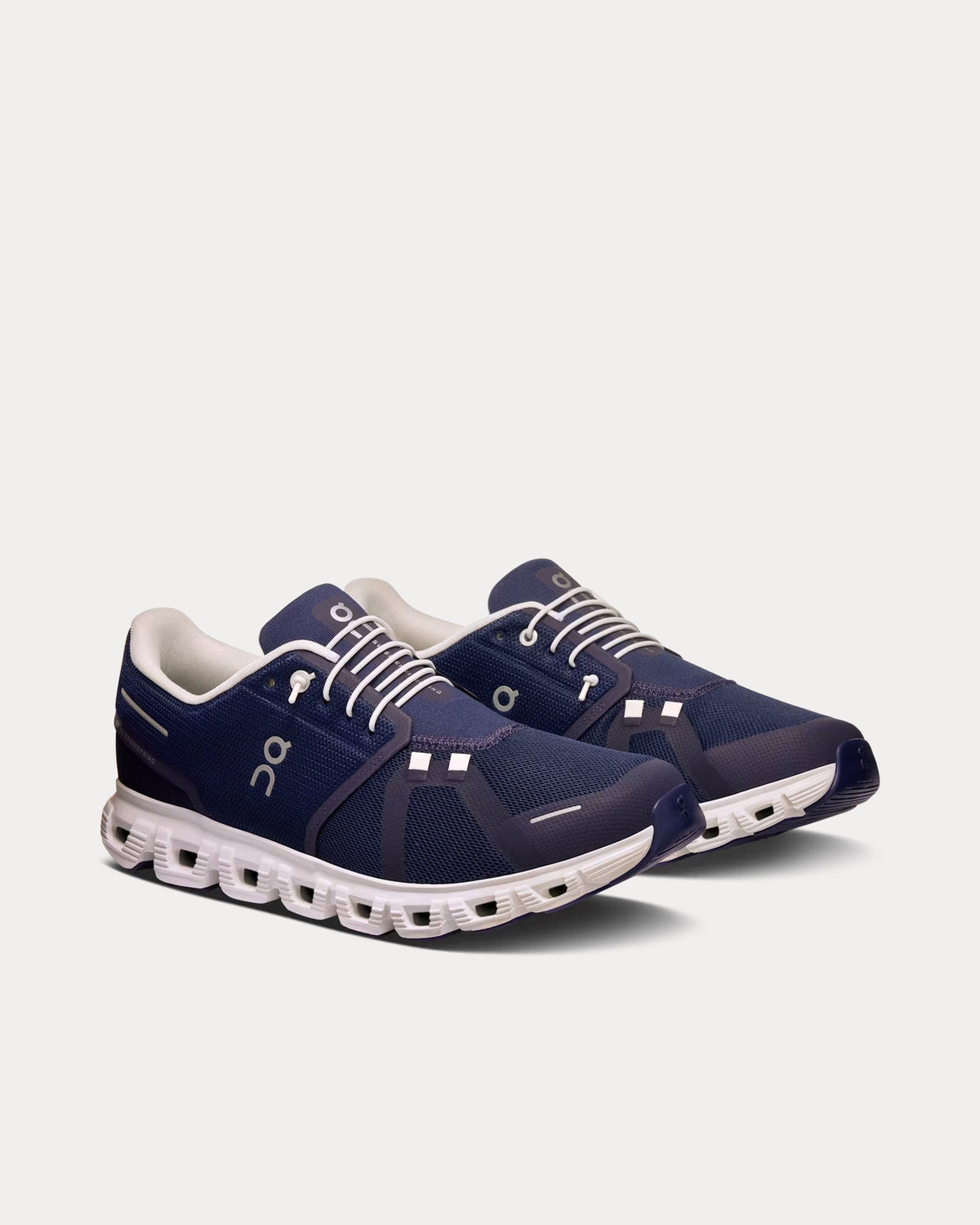 Cloud 6 Midnight / White Running Shoes