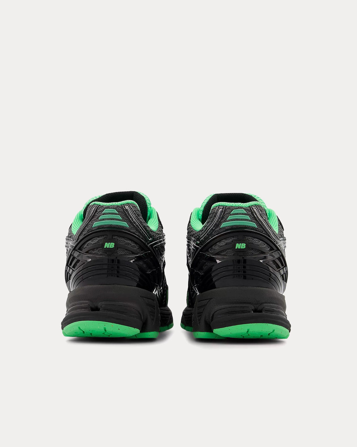 1906r Dark Silver Metallic / Lime Leaf / Castlerock Low Top Sneakers