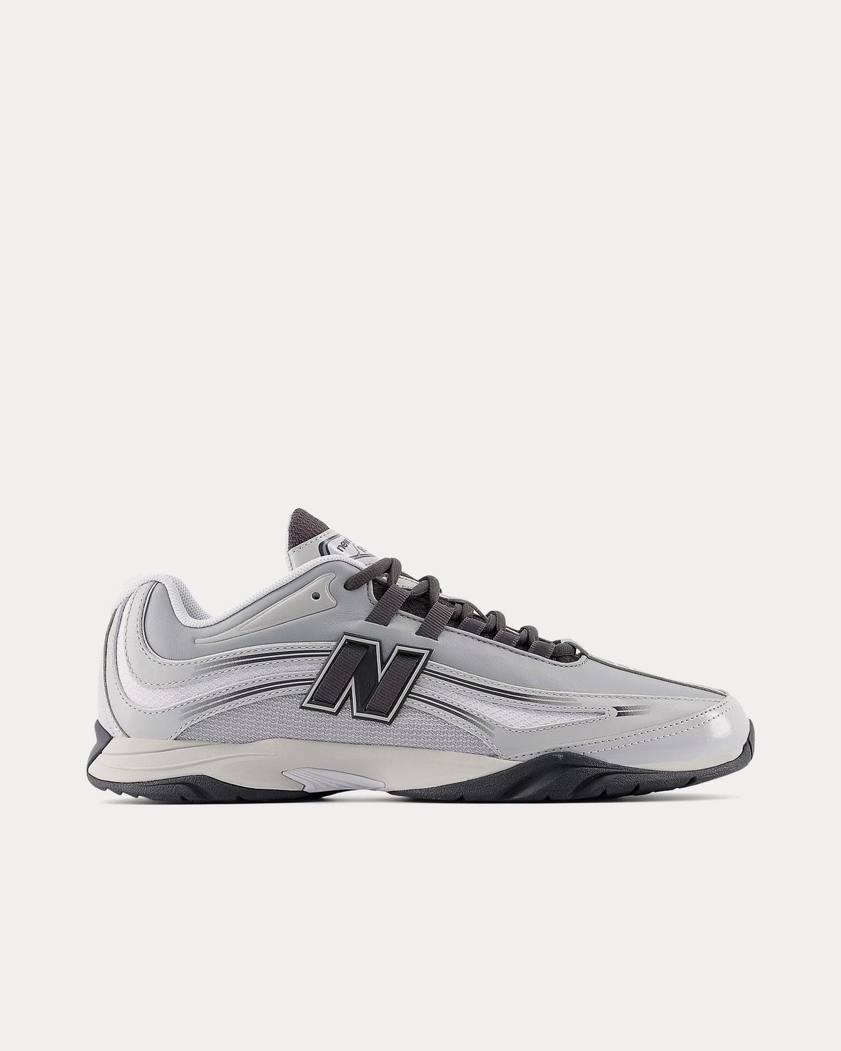 RC56 Ice Wine / Dark Ice Wine Low Top Sneakers