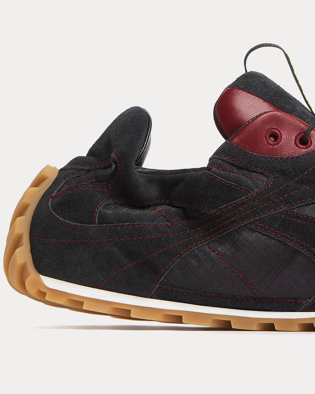 Orbit Flash Black / Dark Apple Candy Low Top Sneakers