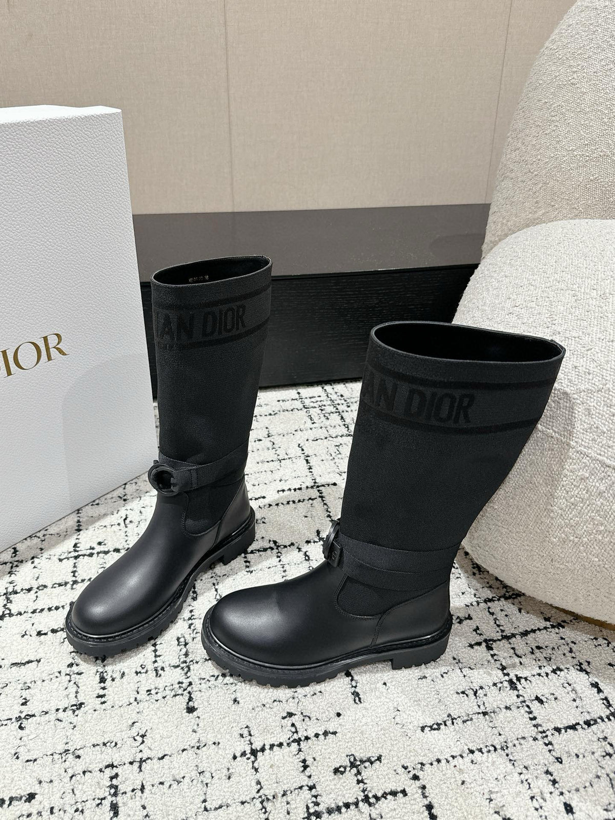 D-Major Boot