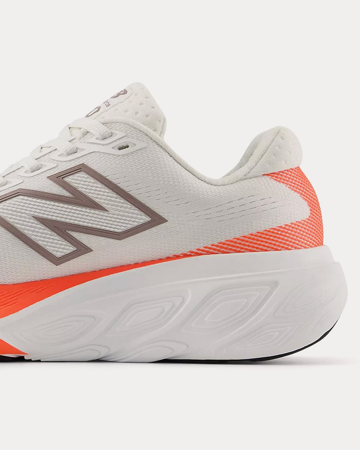 Fresh Foam X 880v15 Reflection / Urgent Red / Earth Shadow Running Shoes