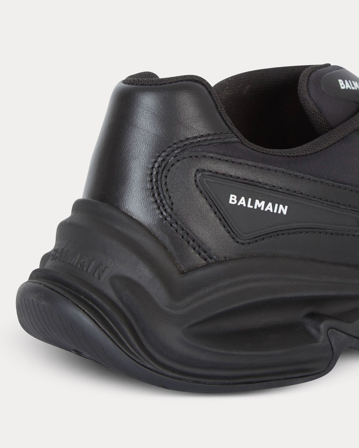 Run-Row Leather Black Low Top Sneakers